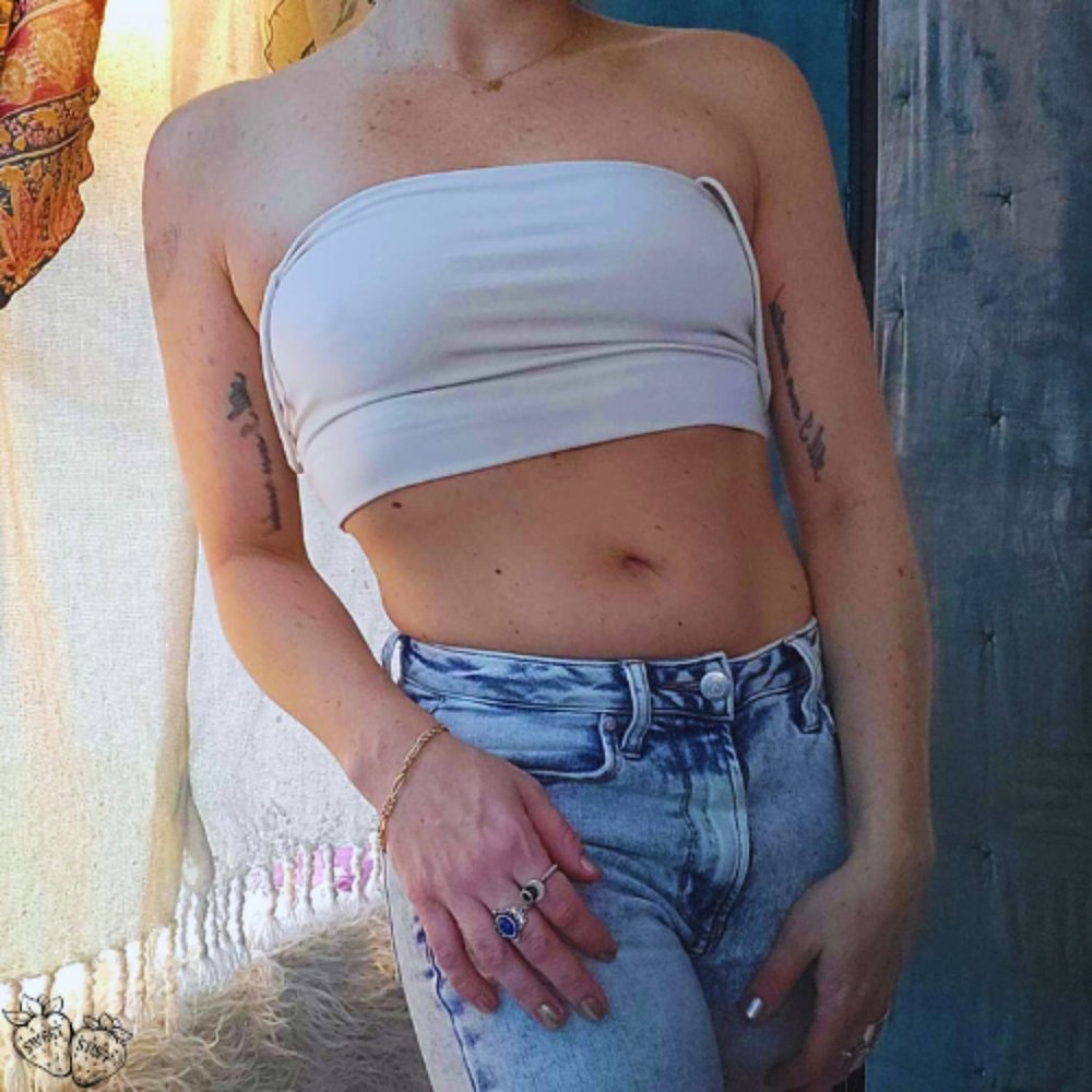 Express Micro Cropped Cami ~ - Picture 5 of 8